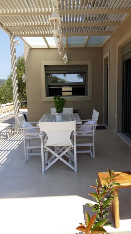 Villa Lilium Athanion Exterior photo